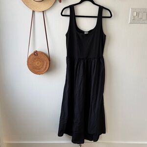 A new day dress.  Size medium.